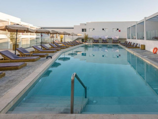 Mirage Bleu Hotel
