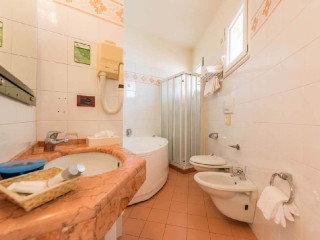 FENICE (MILANO MARITTIMA)