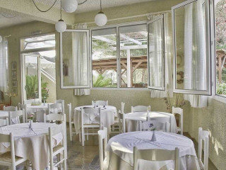 Panas Hotel (Spartia)