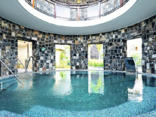 Le Jadis Beach Resort and Wellness (ex Angsana Balaclava)