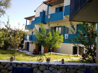 Iris Studios (Agios Nikitas)