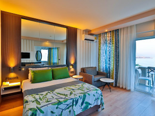 EOS BEACH RESORT (EX. CRYSTAL LAND OF PARADISE).