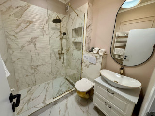 AVANGARDE SEA  LUXURY APARTMENTS.