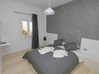 Gianna Suites (Fira Santorini) 