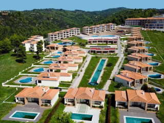 Ajul Luxury Hotel Spa Resort