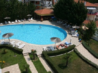 Ioannis Golden Beach Hotel