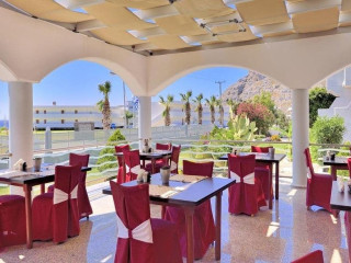 Kolymbia Bay Art - Adults Only