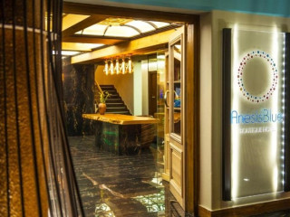 Anesis Blue Boutique Hotel