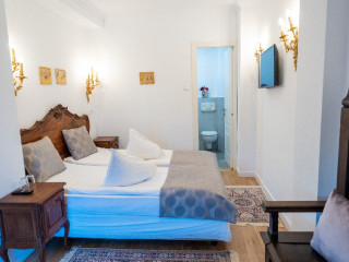 . Casa Din Bran Inn Cuisine