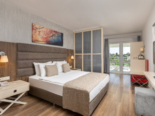 MONACHUS FAMILY RESORT SORGUN (EX.SEVEN SEAS HOTEL BLUE).