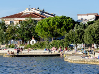 Hotel Laguna (Privlaka)