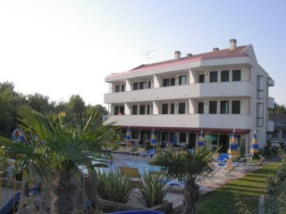 RESIDENCE EUROBEACH