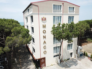 MONACO BEACH HOTEL (DURRES)