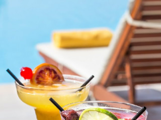Thirides Beach Resort 