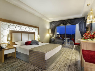 JUSTINIANO DELUXE RESORT