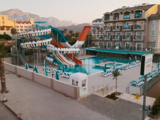 Lucida Beach Hotel