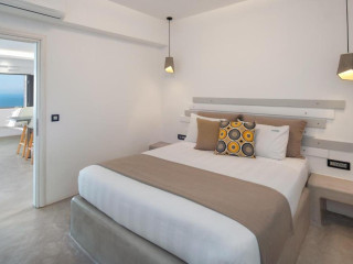 Belle Etoile Villas (Imerovigli Santorini)