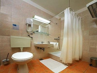 Tourist settlement Holiday Village Sagitta (Omis)
