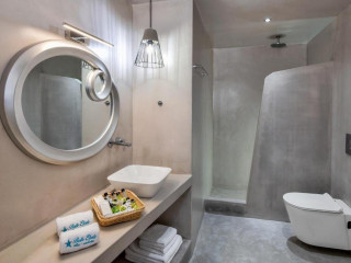 Belle Etoile Villas (Imerovigli Santorini)