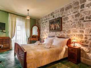 Hotel Monte Cristo (Old Town Kotor)