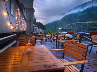 VILA TELECONSTRUCTIA