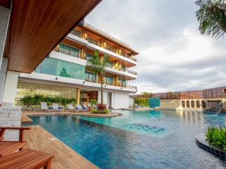 Aqua Resort Phuket