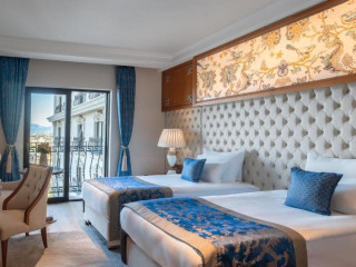 LORDS PALACE HOTEL SPA CASINO (Kyrenia)