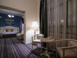 Hotel Royal