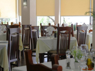 EDART HOTEL (Durres)