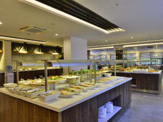 WHITE CITY BEACH HOTEL +16 (ADULT ONLY)