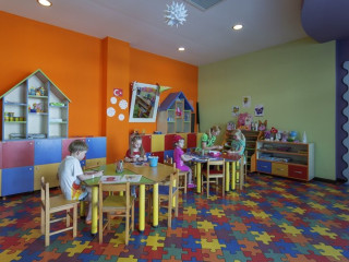 ALBA QUEEN HOTEL.