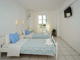 Erato Seaside Hotel (recomandat 3*)