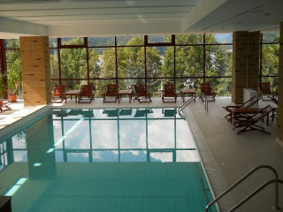 HOTEL VALEA CU PESTI