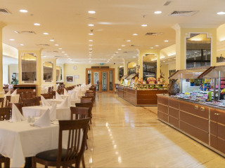 MIRAMARE QUEEN HOTEL.