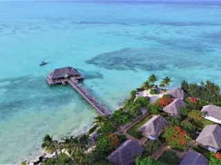 Reef and Beach Resort 4*