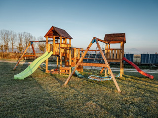 Atelier ReCreation Village..