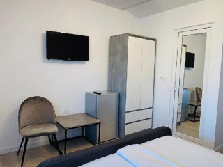 Camere de Inchiriat Paradox