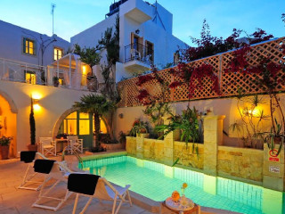 Mythos Suites (K)