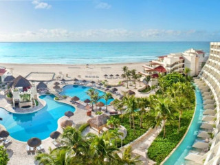 Grand Park Royal Cancun