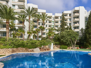 Globales Apartamentos Nova