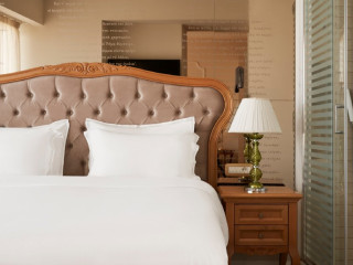 Legacy Gastro Suites