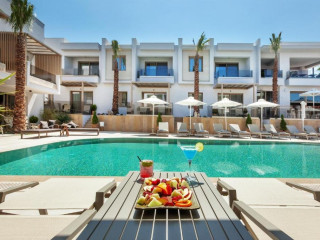 Pefki Deluxe Residences