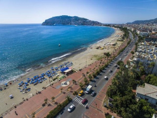 PARADOR BEACH HOTEL
