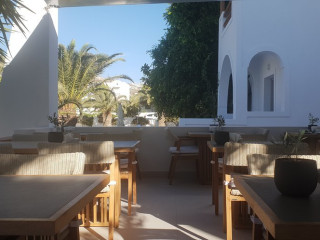 Strogili Hotel Santorini