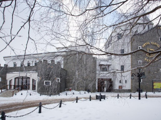 Hotel Castel Dracula (Piatra Fantanele)