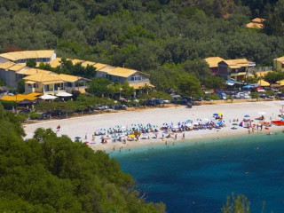 ROUDA BAY BEACH HOTEL (Mikros Gialos - Poros) (F)