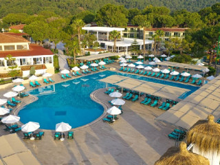 CRYSTAL FLORA BEACH RESORT 