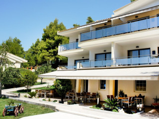 Cronwell Rahoni Park Hotel (Nea Skioni Kassandra)adults only