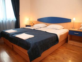 Hotel Regina Jelena (Budva)