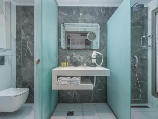 Dionysos Hotel and Studios